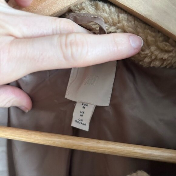 H&M Sz M Tan Brown Long Relaxed Button Front Faux Fur Coat - Picture 7 of 15